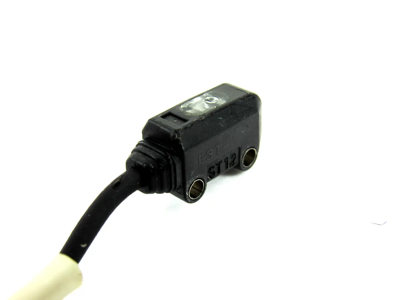 USED OMRON E3T-ST12