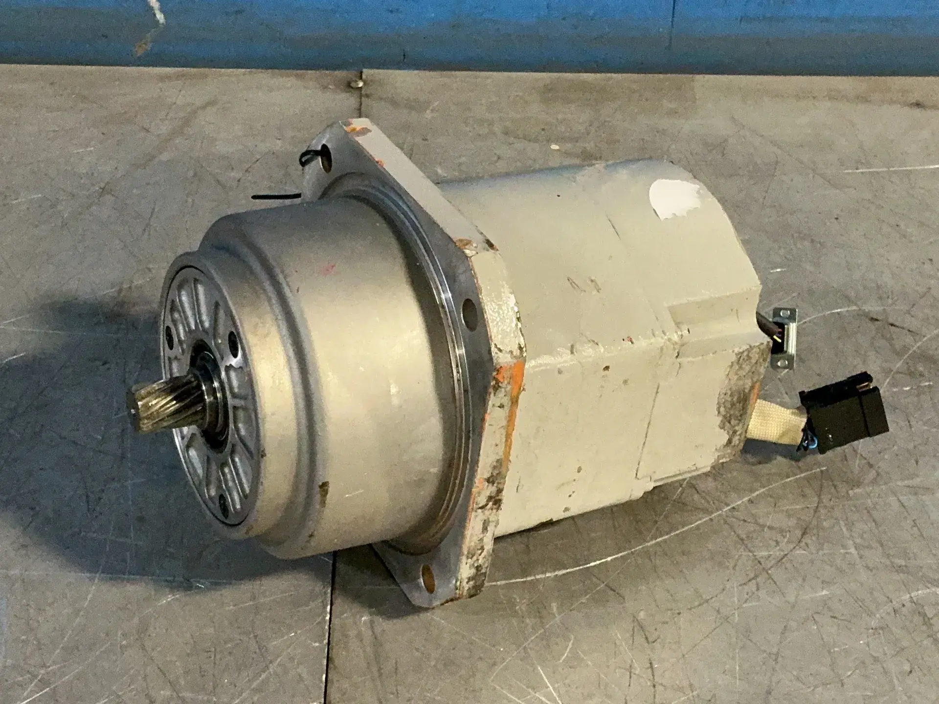 Used _UNKNOWN_ _UNKNOWN_ Servo Motors Ohio US | HGR 24 #1373419