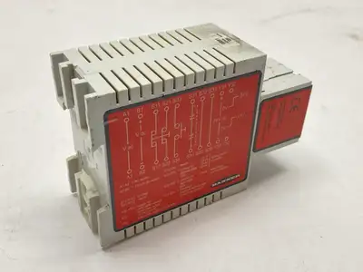 USED BANNER E-STOP/ROPE PULL GUARD & MONITORING SAFETY RELAY MODULE 66091