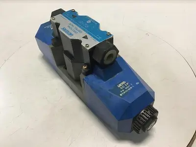USED VICKERS DG4V56CMP7LH630