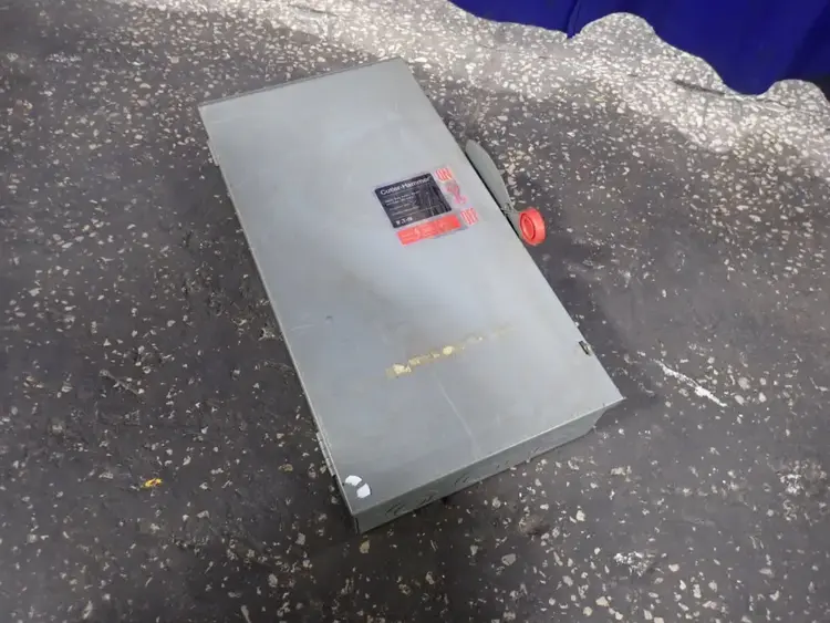 Used EATON DH324FRK Disconnects | HGR 24 #752278