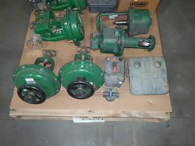 PALLET OF ASSORTED FISHER VALVES AND REPLACEMENT PARTS