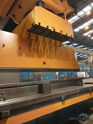 USED 1970 URSVIKEN VPF 1000/800-5,0