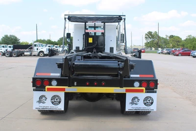New | in-Stock 2027 PETERBILT 548 Rolloff Trucks Texas US | Roll Off Truck World #1492013