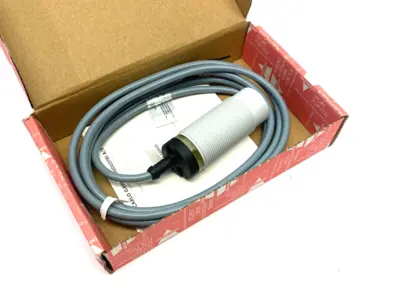 USED CARLO GAVAZZI TRIPLESHIELD CAPACITIVE PROXIMITY SWITCH