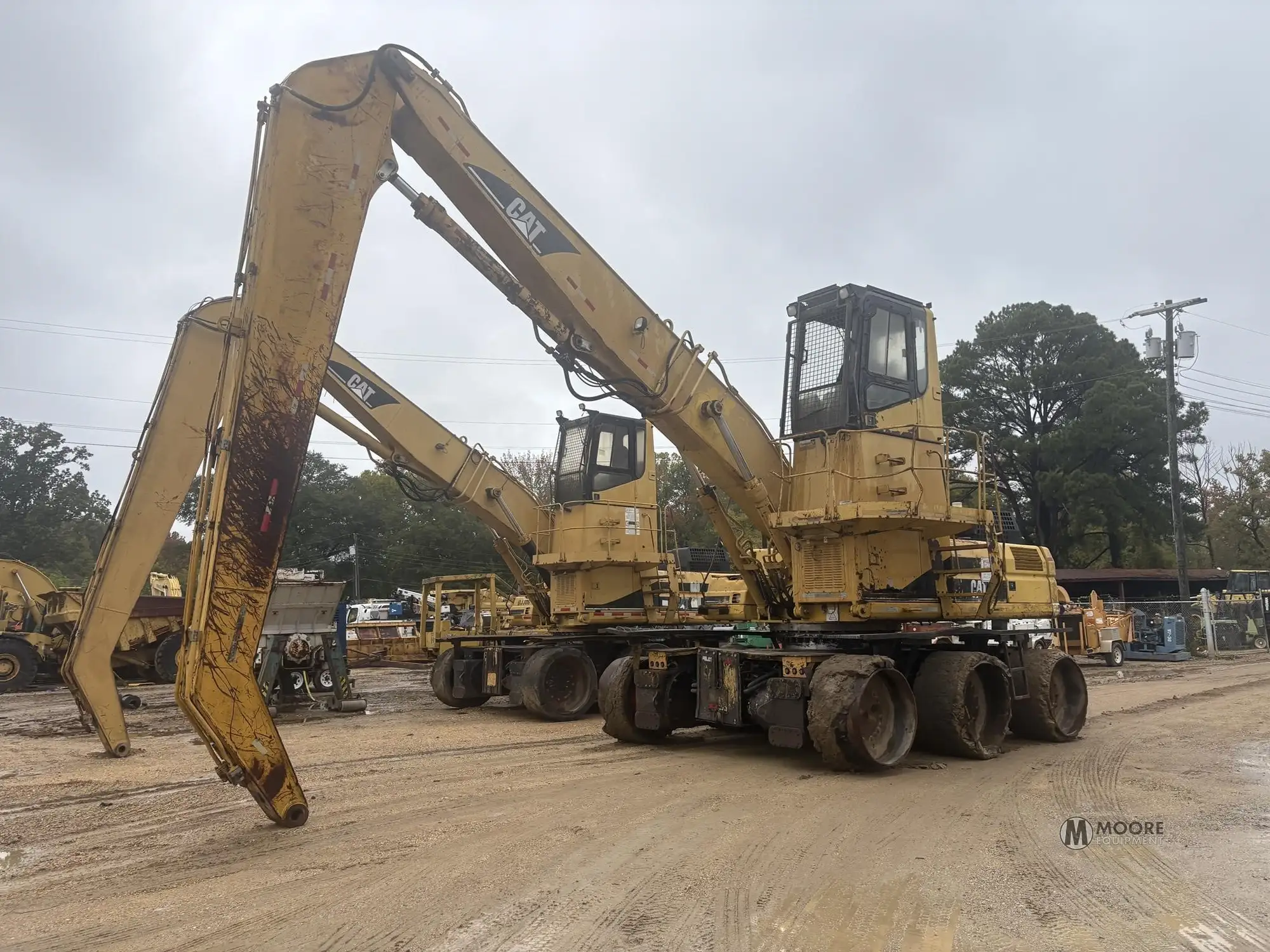 Used 2000 CATERPILLAR 330B LC MH Material Handlers Tennessee US | Moore Equipment #1517239