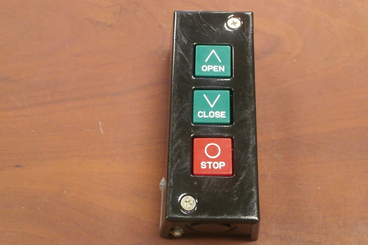 Used Omron PBS-3 PLC Processors Arizona US | ASSET CONVERSION SPECIALISTS, INC. #310883