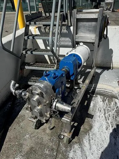 Used 2017 WAUKESHA 130 U1 Positive Displacement Pumps California US | Machinery & Equipment #139011