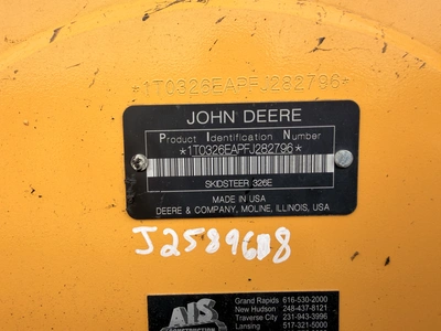 Used 2015 JOHN DEERE 326E WITH 1,162 HOURS Skid Steer Loaders Michigan US | Miedema Asset Management Group #1424758