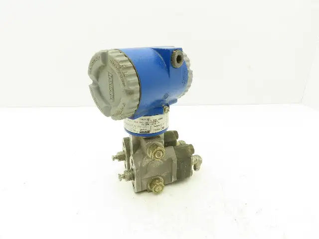 Foxboro IDP10-D22C21F-M2 Pressure Transmitter Digital Readout 12.5-42VDC