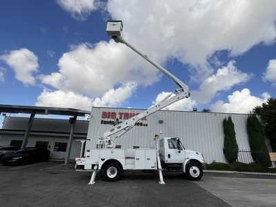 Used 2019 INTERNATIONAL 4300 Bucket (boom) trucks California US | Big Truck & Equipment #1412325