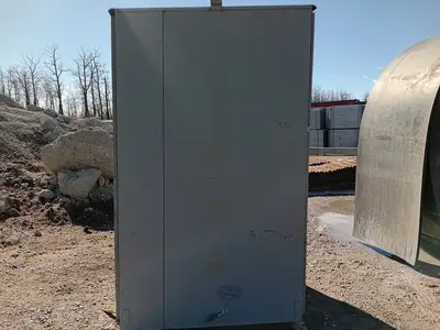 13.8kV 1200 Amp Nema 3 Cabinet with buss bar