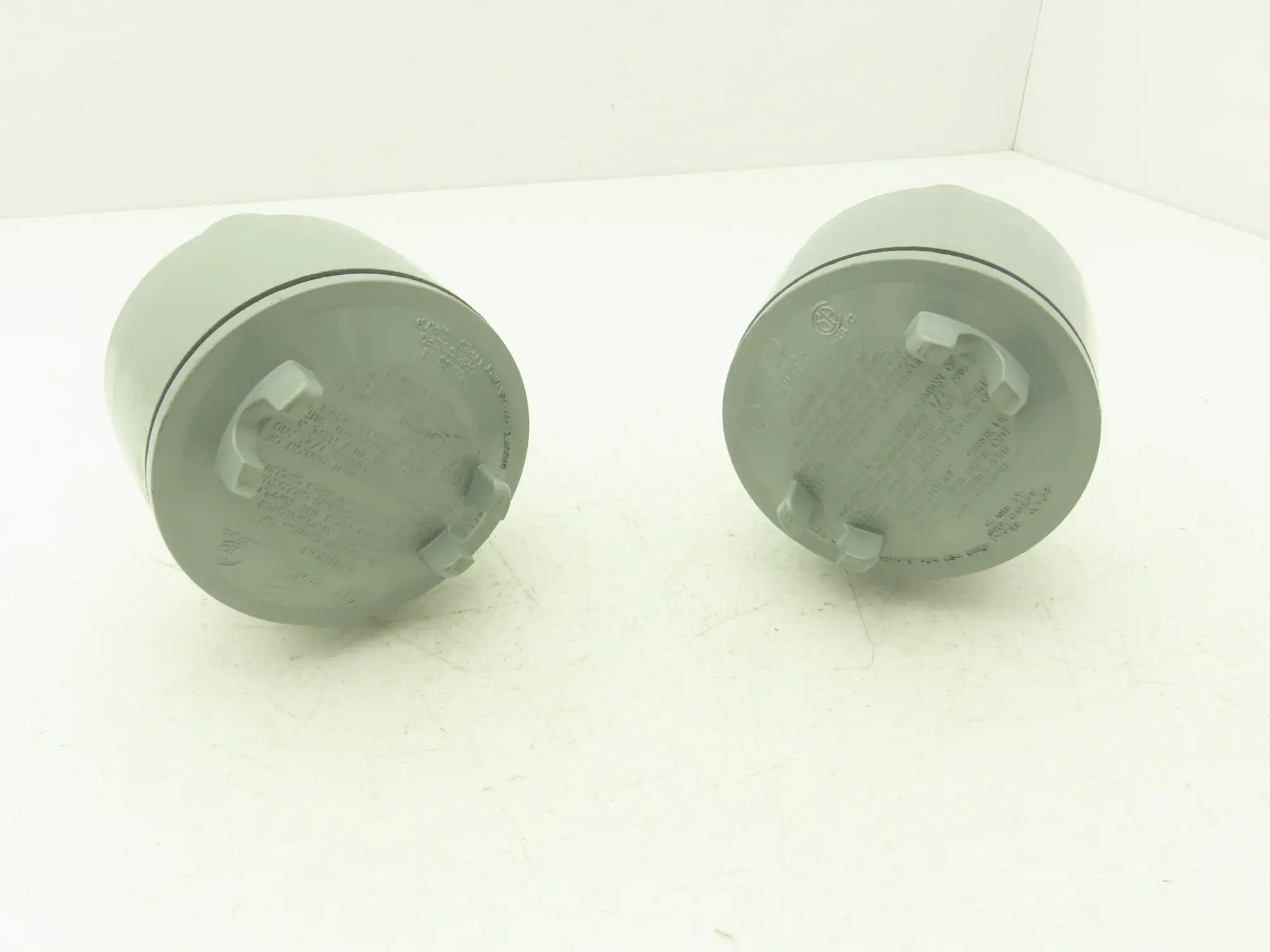 Rawelt GR Series Explosion Proof Conduit Outlet Box 3/4"NPT Two Hole Lot of 2