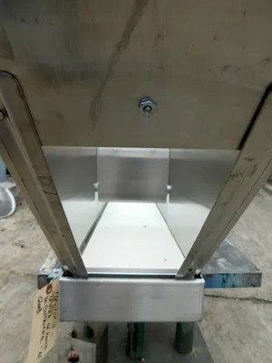 USED MK AUTOMATION CONVEYOR 6 X 52