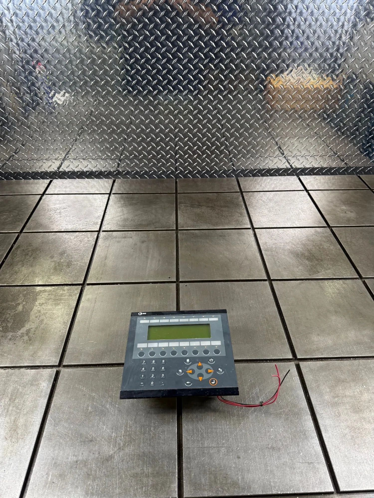 USED AB electronics E300