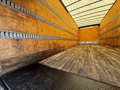 Used 2023 INTERNATIONAL MV607 Box trucks Florida US | Truck and Van Outlet #1509128