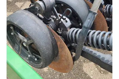 Used JOHN DEERE 1890 No-Till Drills North Dakota US | Trustworthy Equipment #1403416
