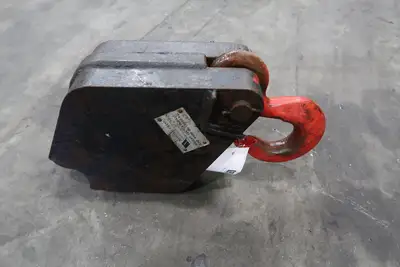 Crane Hook w/ Pulley Block