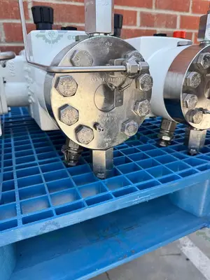 Used LEWA LDC 3 WATERLIKE DIAPHRAGM METERING PUMP W/ RELIANCE ELECTRIC 2.4 HP MOTOR Pumps (Metering) California US | Equipment Lab #1302394