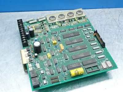 USED HAAS AUTOMATION 323051E
