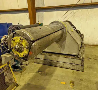 30,000# x 60" Yoder Uncoiler