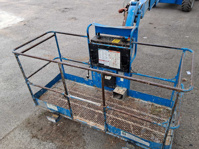 USED 2015 Genie S-85