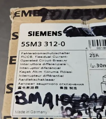Siemens 5SM3 312-0 Circuit Breaker (BIN423)