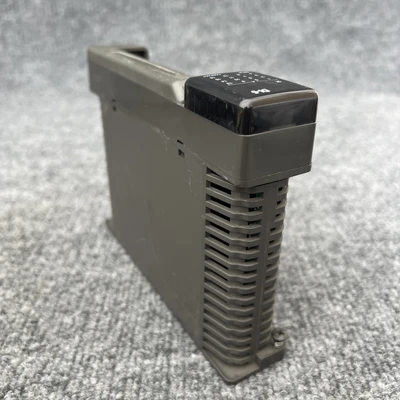 Used Kingfisher Electronics DI-5 Input / Output Modules California US | Davliegogo LLC #1705896