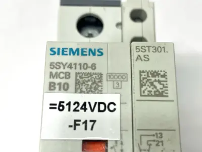 USED SIEMENS CIRCUIT BREAKER 1P 10A W/ 5ST3010 AUXILIARY SWITCH
