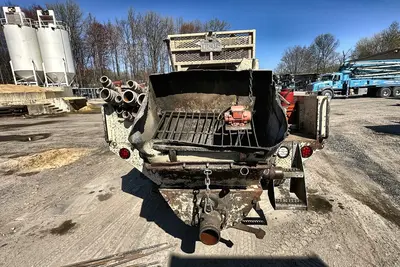 Used 2006 FORD F650 LINE PUMP TRUCK Concrete Mixer Trucks Pennsylvania US | Proxy Equipment #1378201