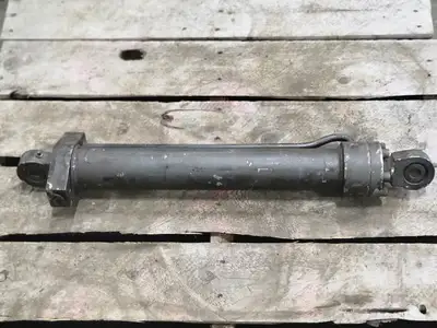 Hydraulic Cylinder JD080120 010