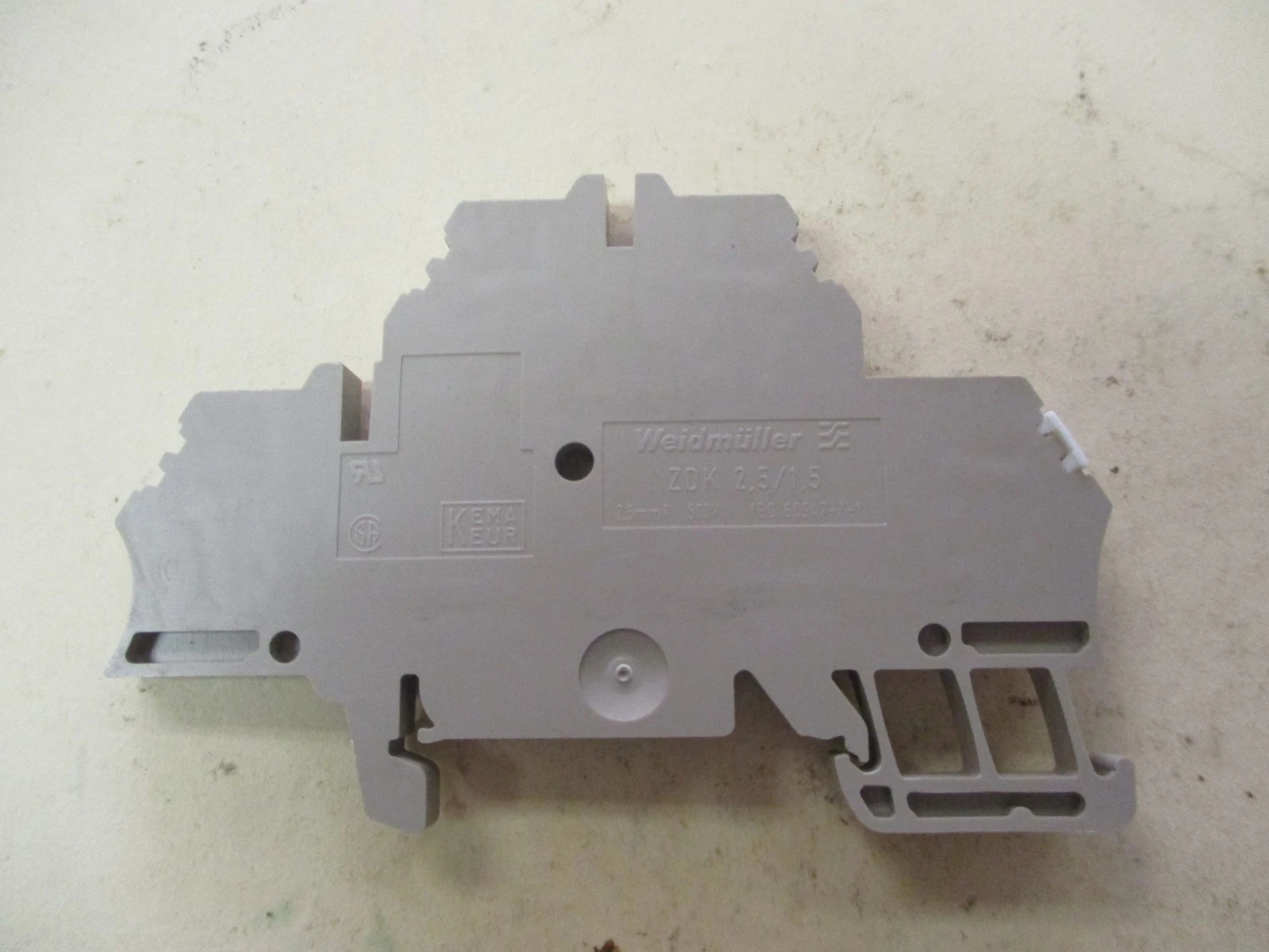 USED Weldmuller ZDK 2,5/1,5) IEC-60947-7-1