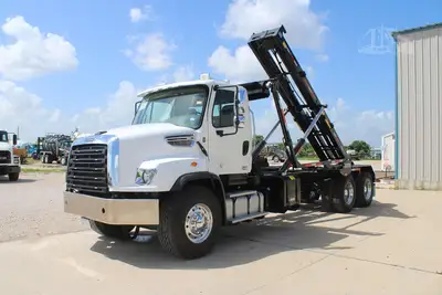 Used 2017 FREIGHTLINER 114SD Rolloff Trucks Texas US | Roll Off Truck World #1491773