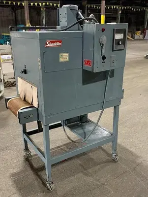 SHANKLIN F-5A AUTOMATIC SIDE SEAL SHRINK SYSTEM WITH SHANKLIN T-7XL HEAT TUNNEL