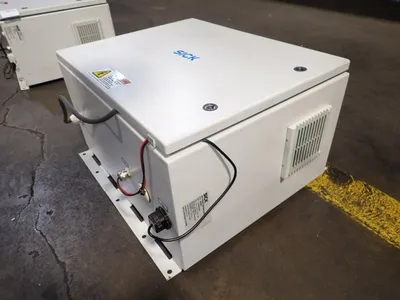 USED SICK 2099381