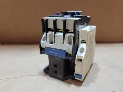 Used TELEMECANIQUE LC1D3210 Switchgears British Columbia CA | Lenmark #835669
