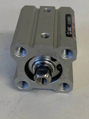 USED SMC NCQ2A20-25D