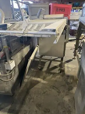 Retractable Patty Conveyor