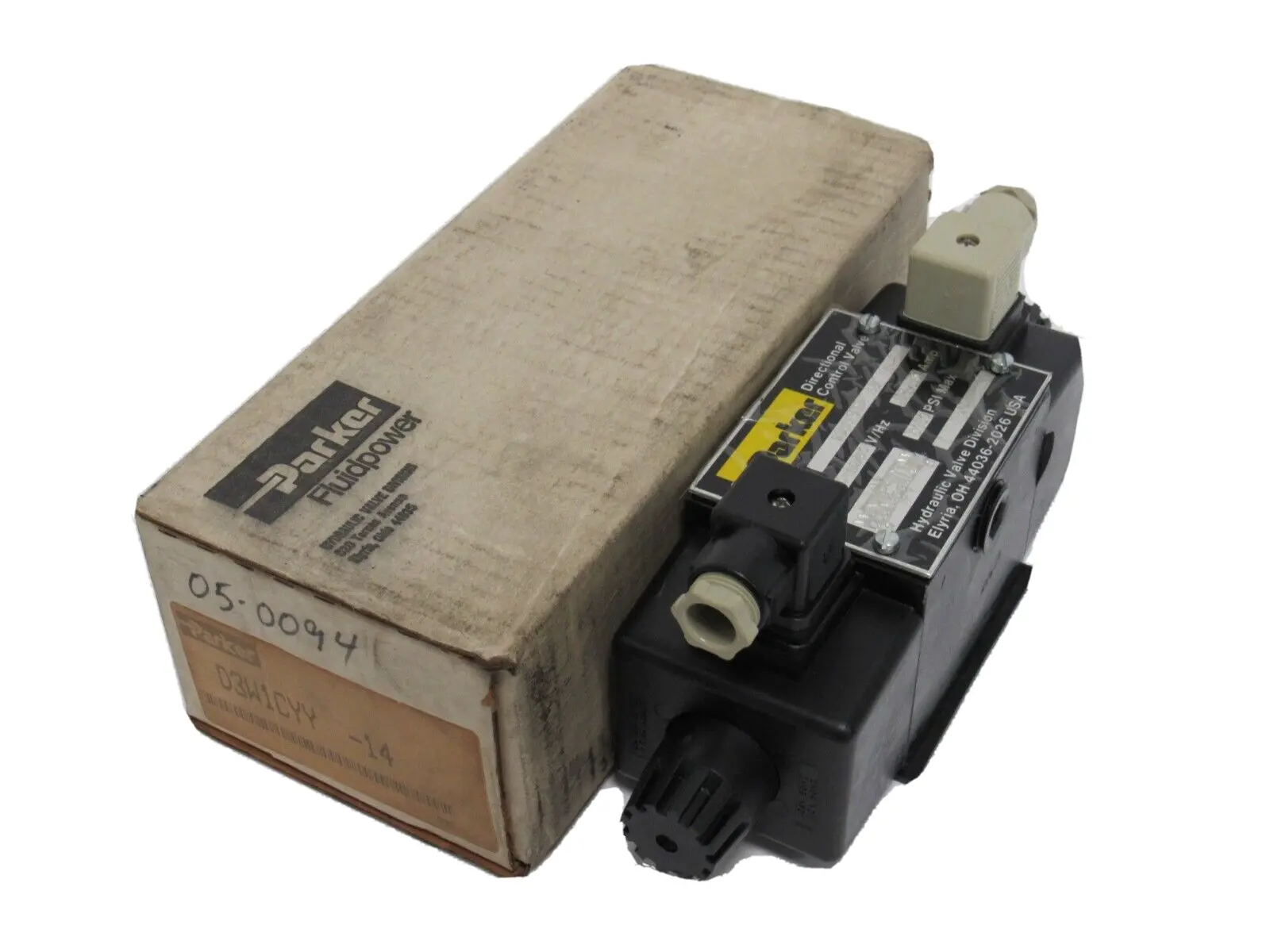 NEW PARKER D3W1CYY-14 SOLENOID VALVE D3W1CYY14