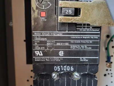 Used SIEMENS CED63A025 Switchgears British Columbia CA | Lenmark #242193