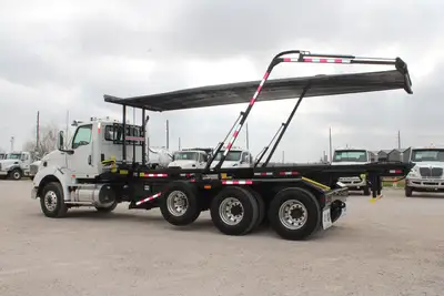 New | in-Stock 2026 INTERNATIONAL HX Rolloff Trucks Texas US | Roll Off Truck World #1491797