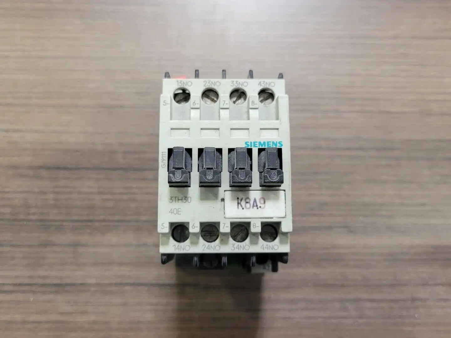 USED SIEMENS 3TH3040-0A