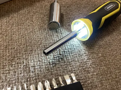 Used _UNKNOWN_ _UNKNOWN_ Screw Drivers Michigan US | Miedema Asset Management Group #1392785