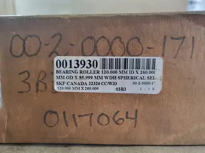 NEW SKF 22324 CC/W33