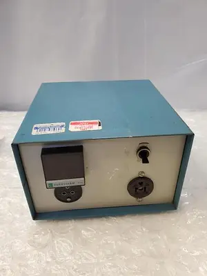 USED DEBOND TEMP CONTROLLER EUROTHERM 91E