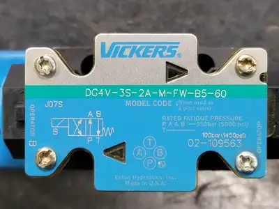 USED VICKERS DG4V-3S-2A-M-FW-B5-60