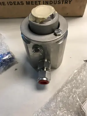USED SPX BLZ220B3V1