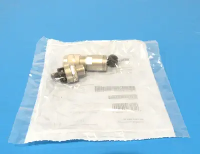 LOT OF 19 NEW SIEMENS 99-1437-840-05 CONNECTING PLUG 99143784005