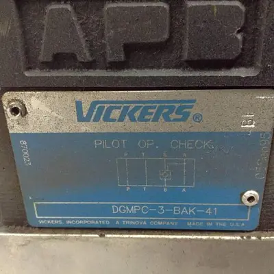 USED VICKERS DG4V-3-2AL-M-U-HL7-60