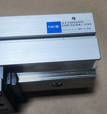 NEW NKE CHP304A-100